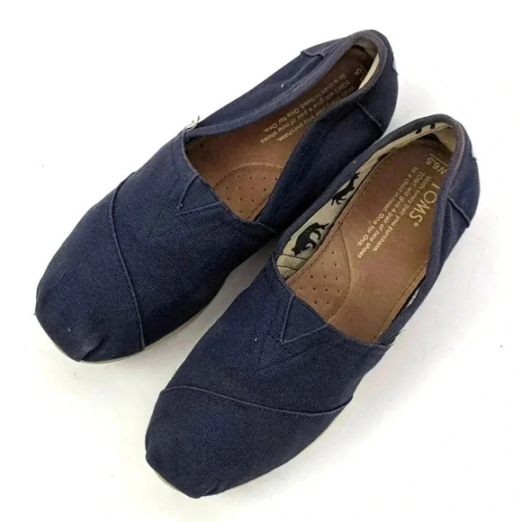 TOMS Canvas Navy Classics - 6.5 - Picture 1 of 10